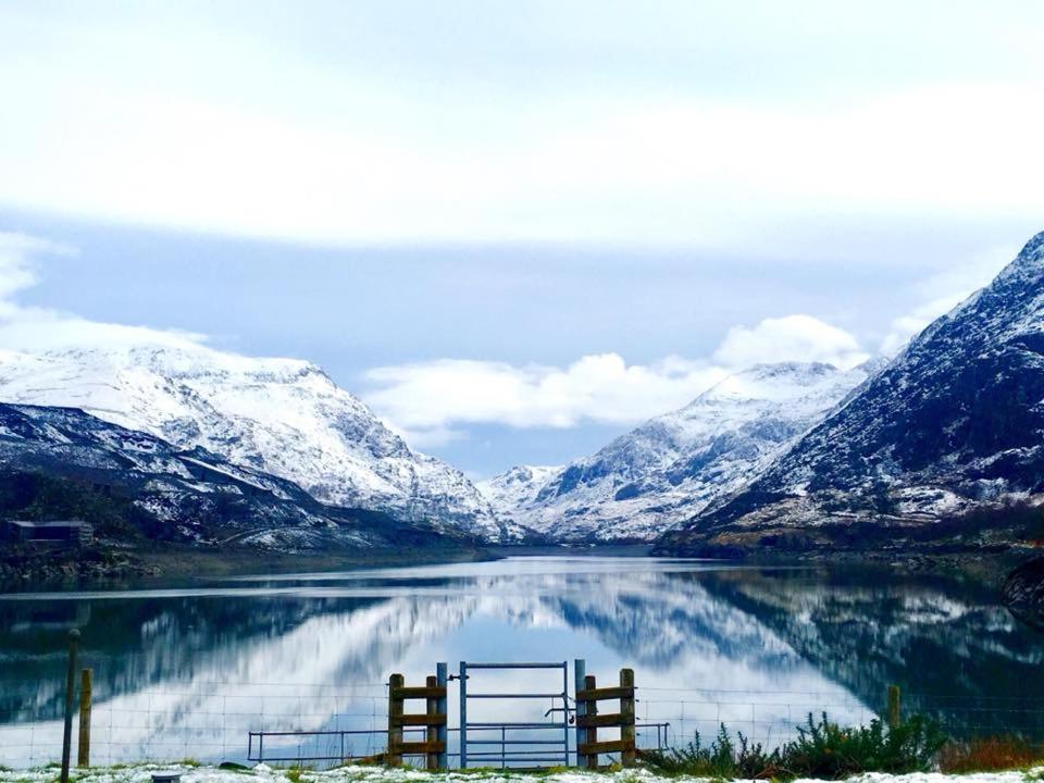 Cozy Snowdonia Chalet Caernarfon Eksteriør bilde